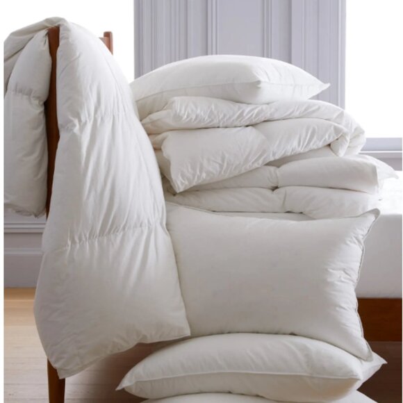 NWT QUINCE LUXE GOOSE DOWN STANDARD PILLOW COTTON FEATHER SOFT/MEDIUM RET 119.90 - Picture 3 of 8